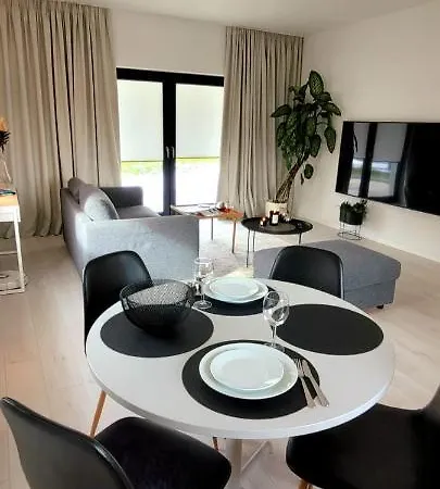 17 Dom Duzy Parking , Mandoria , Ptak , 2 Sypialnie Lub 1 Sypialnia, Taras , Autostrada A1, Kalinowskiego 17e Wifi Apartmán *