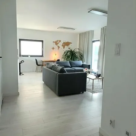 17 Dom Duzy Parking , Mandoria , Ptak , 2 Sypialnie Lub 1 Sypialnia, Taras , Autostrada A1, Kalinowskiego 17e Wifi Lodž