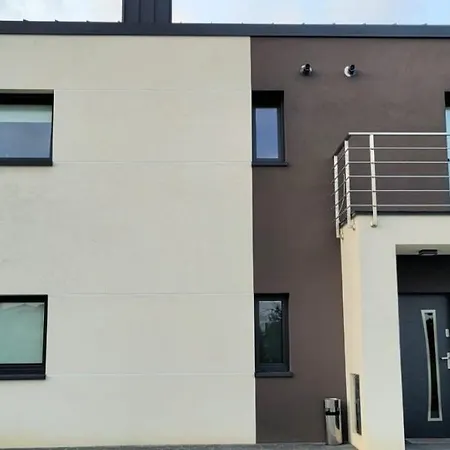 17 Dom Duzy Parking , Mandoria , Ptak , 2 Sypialnie Lub 1 Sypialnia, Taras , Autostrada A1, Kalinowskiego 17e Wifi Apartmán