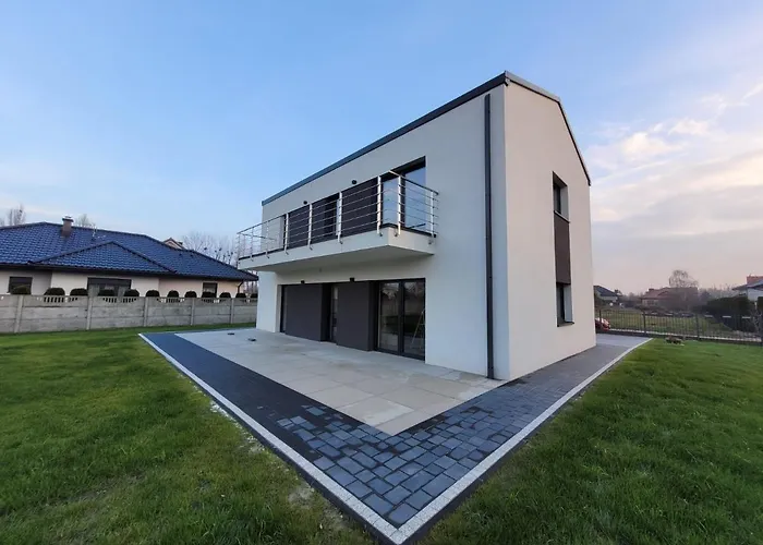 Appartamento Bast 17 Dom Duzy Parking , Mandoria , Ptak , 2 Sypialnie Lub 1 Sypialnia, Taras , Autostrada A1, Kalinowskiego 17e Wifi *