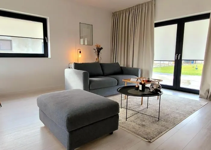 Bast 17 Dom Duzy Parking , Mandoria , Ptak , 2 Sypialnie Lub 1 Sypialnia, Taras , Autostrada A1, Kalinowskiego 17e Wifi Lejlighed Łódź