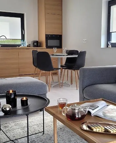 Appartamento Bast 17 Dom Duzy Parking , Mandoria , Ptak , 2 Sypialnie Lub 1 Sypialnia, Taras , Autostrada A1, Kalinowskiego 17e Wifi *