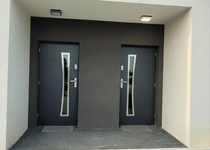 Bast 17 Dom Duzy Parking , Mandoria , Ptak , 2 Sypialnie Lub 1 Sypialnia, Taras , Autostrada A1, Kalinowskiego 17e Wifi Appartamento *